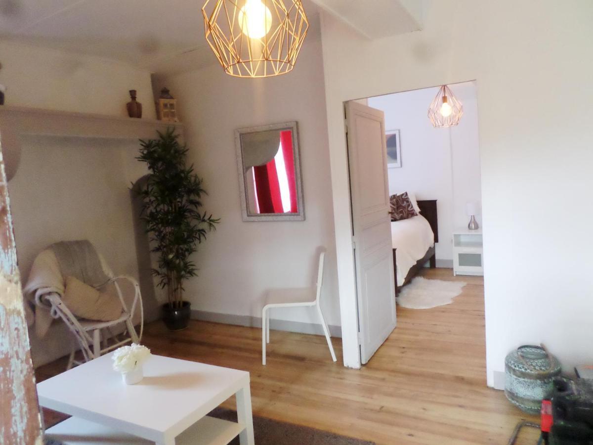 Les Marronniers Bed & Breakfast La Chapelle-sous-Brancion ภายนอก รูปภาพ