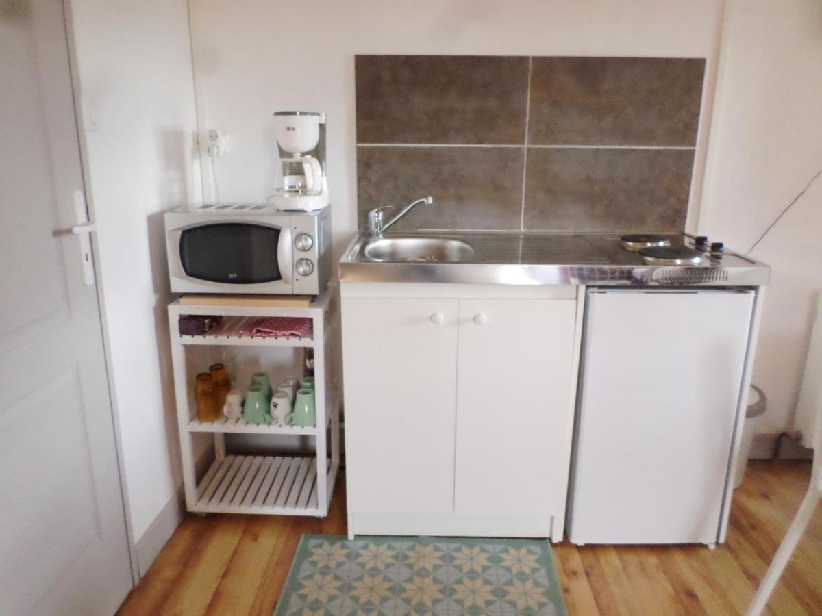 Les Marronniers Bed & Breakfast La Chapelle-sous-Brancion ภายนอก รูปภาพ